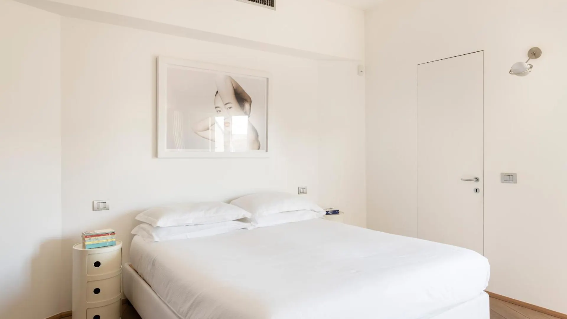Milano City Design Apartment, Modern And Stylish Lägenhet