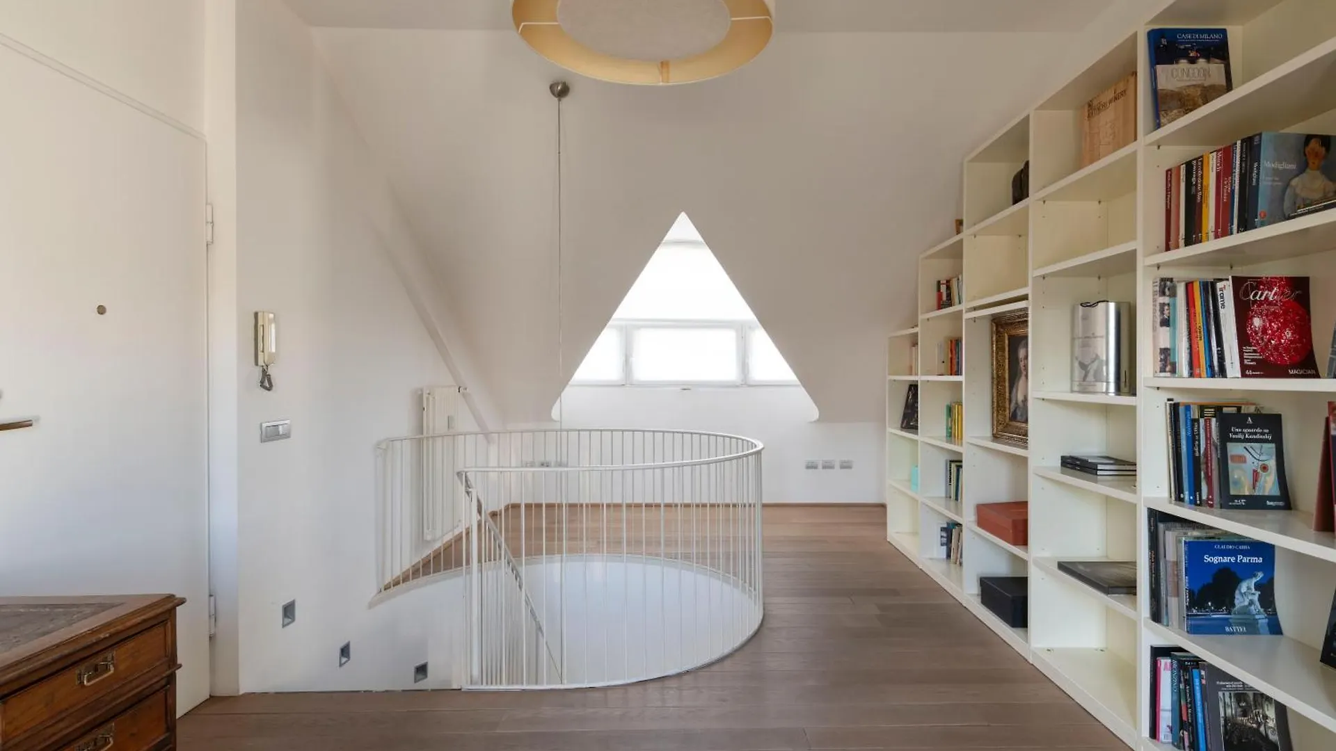 Milano City Design Apartment, Modern And Stylish Lägenhet
