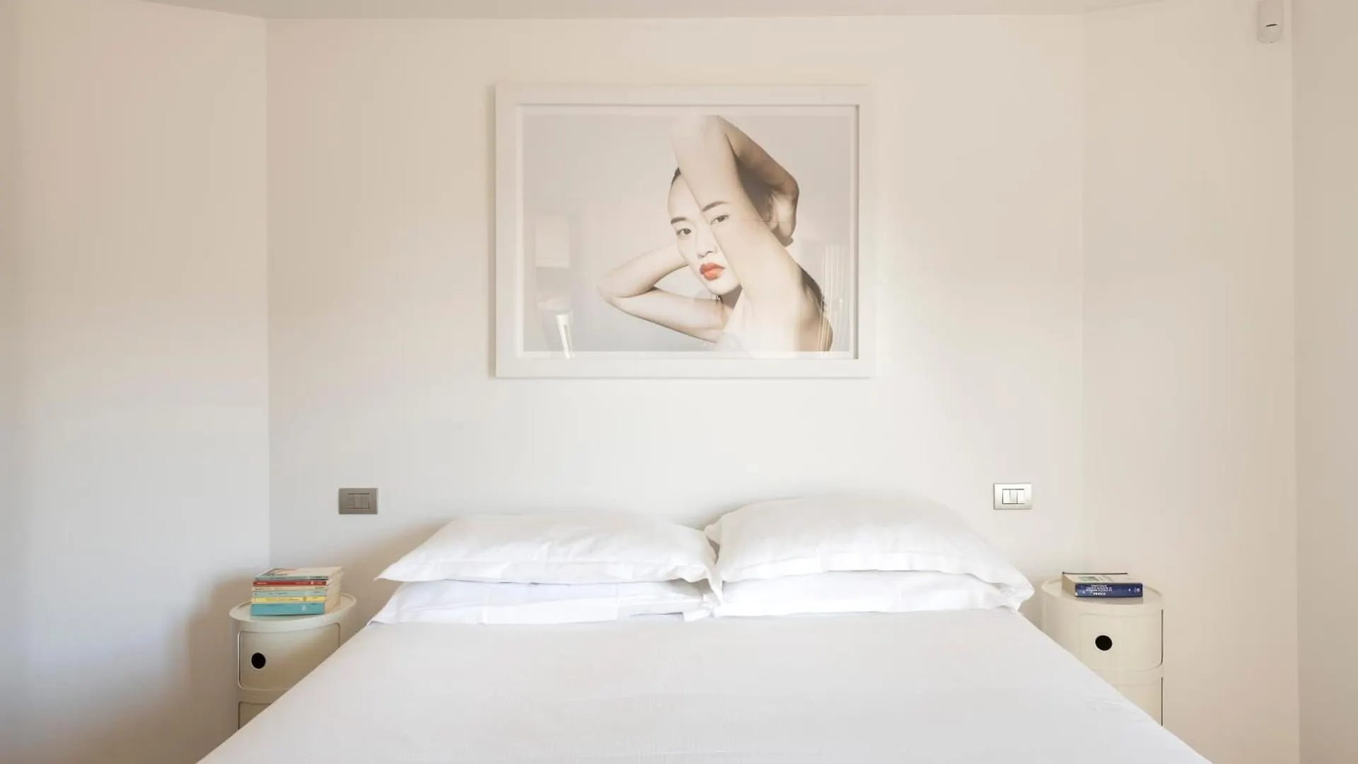 Milano City Design Apartment, Modern And Stylish Milan